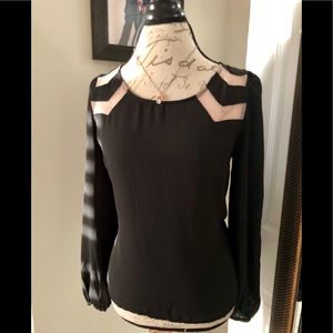 Like new long sleeves blouse!